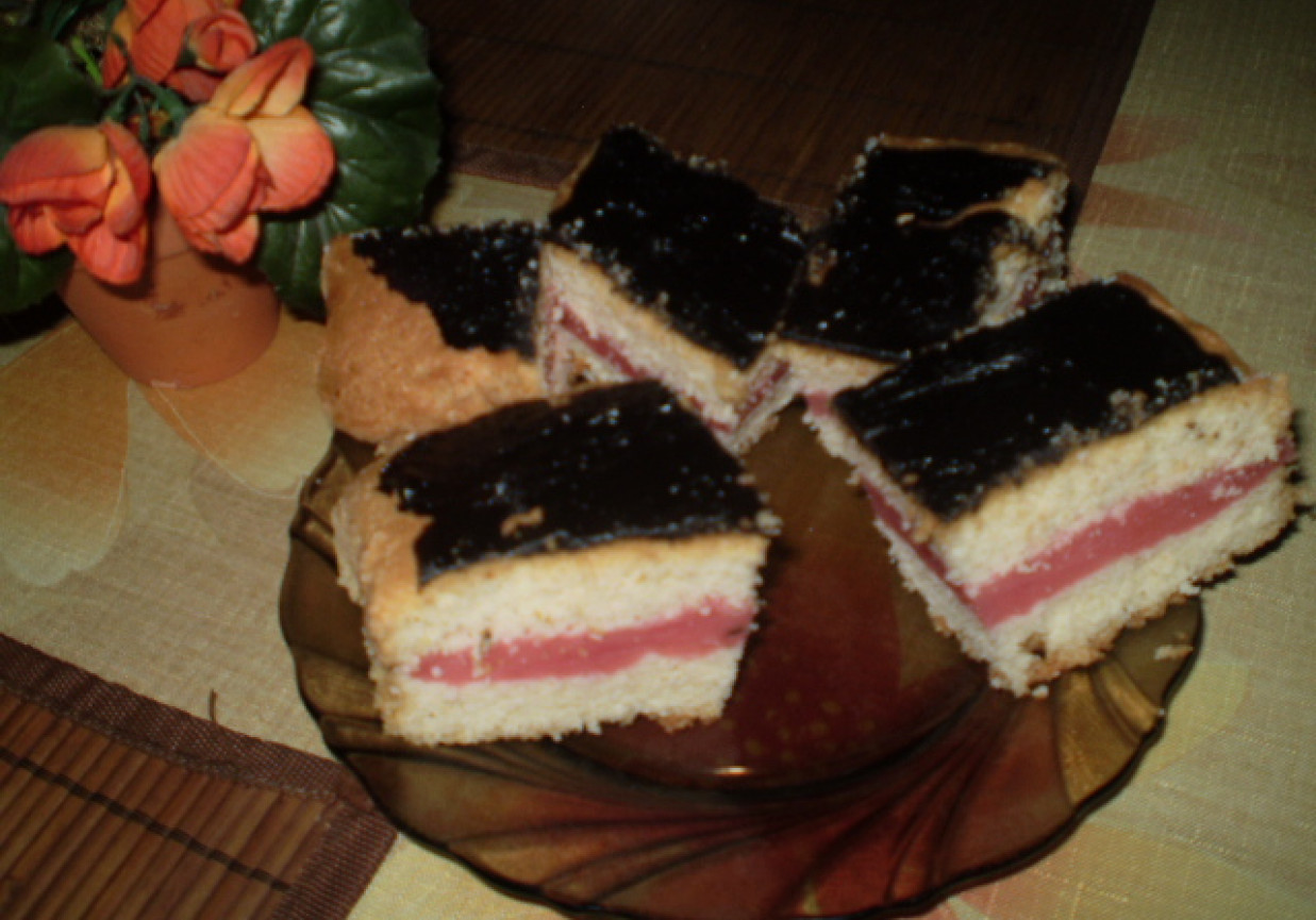 Ciasto\" truskawkowe\" foto