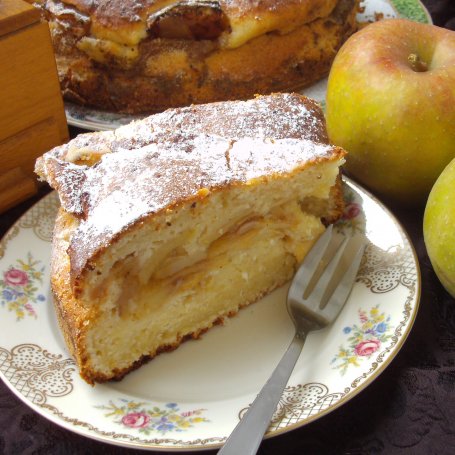 Krok 6 - ciasto twarogowe z jabłkami... foto