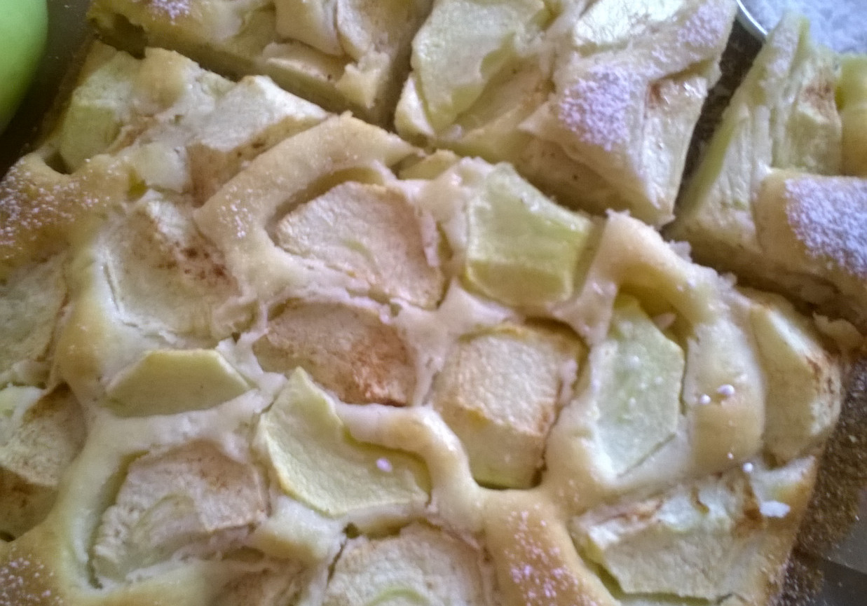 Ciasto ucierane z jabłkami foto