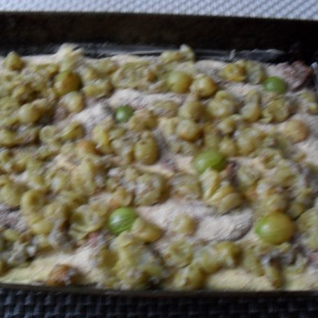 Krok 6 - Ciasto z agrestem foto
