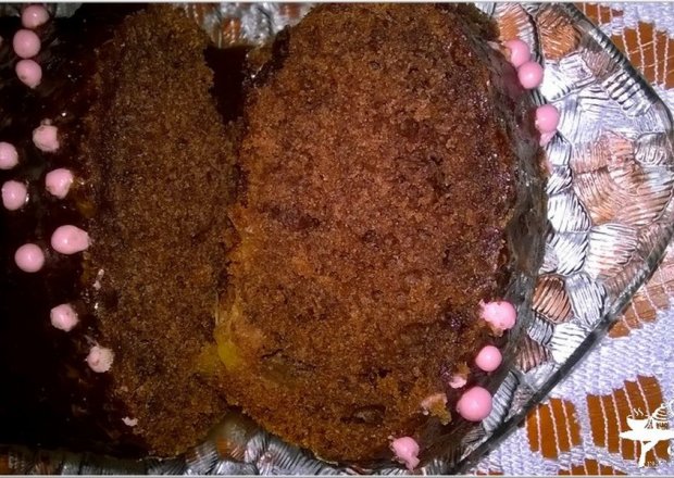 Fotografia przedstawiająca Ciasto z ananasem (czekoladowe)