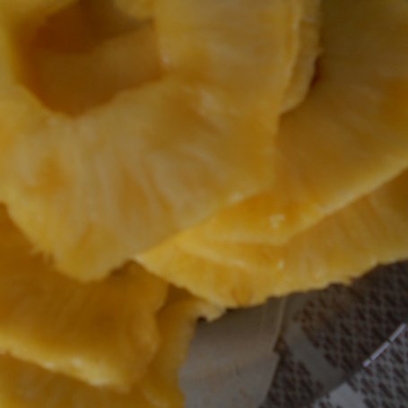Krok 7 - Ciasto z ananasem i kokosem foto