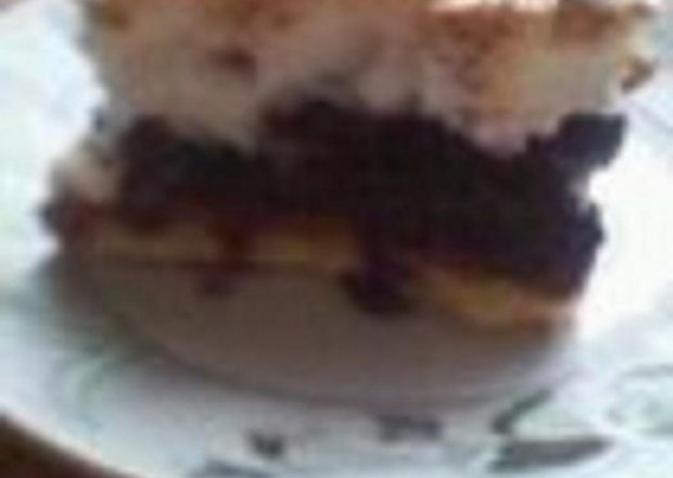 Fotografia przedstawiająca Ciasto z borówkami