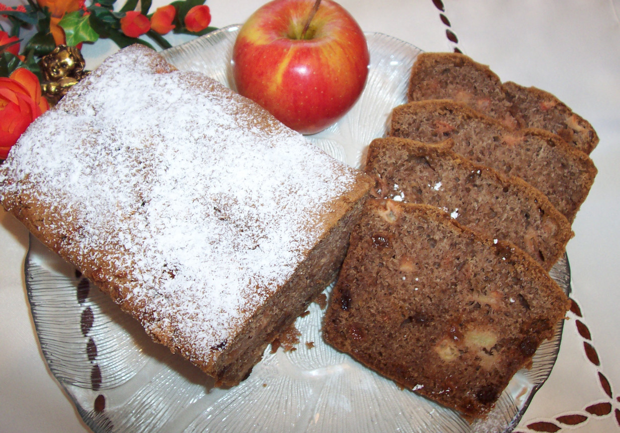 Ciasto z cynamonem i jabłkami foto