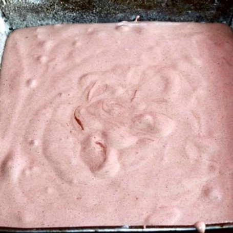 Krok 1 - Ciasto z dodatkiem chałwy i konfitury Joanny foto