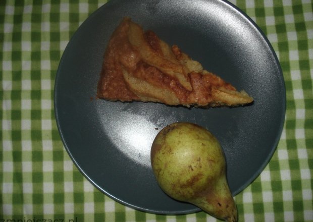Fotografia przedstawiająca Ciasto z gruszkami