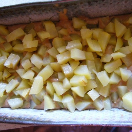 Krok 2 - Ciasto z gruszkami foto