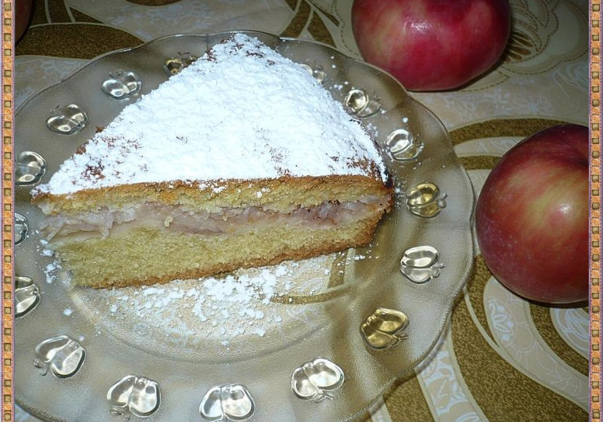 Ciasto z jabłkami i cynamonem foto