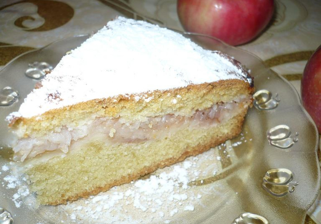 Ciasto z jabłkami i cynamonem foto