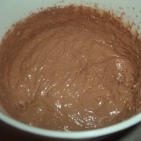 Krok 3 - Ciasto z kremem czekoladowym foto