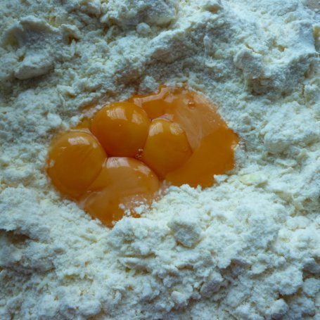 Krok 2 - Ciasto z makiem i brzoskwiniami foto
