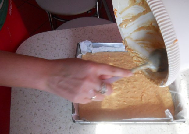 Fotografia przedstawiająca Ciasto z marchewką
