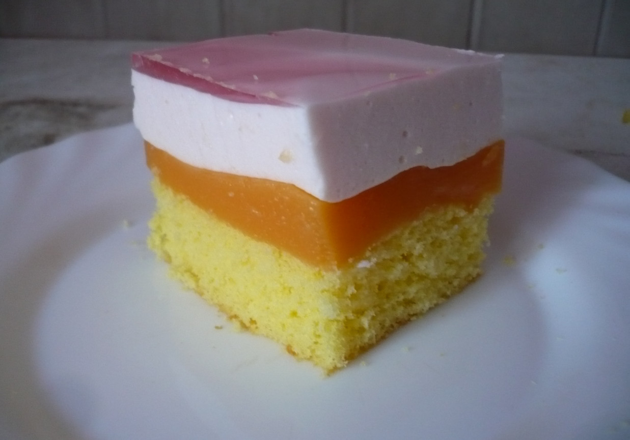 Ciasto z masą marchewkową foto