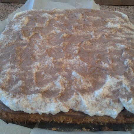 Krok 3 - ciasto z nutella i sliwkami foto
