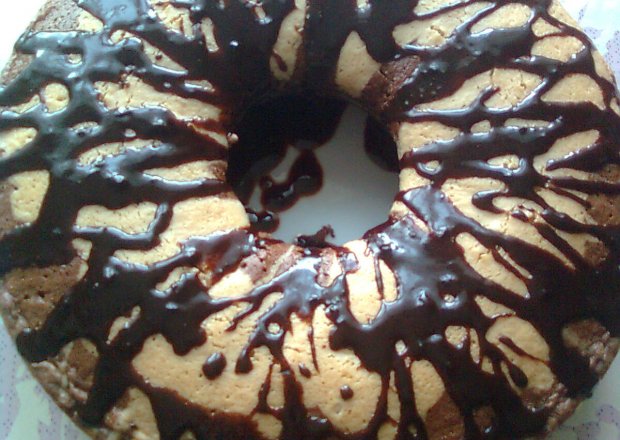Fotografia przedstawiająca Ciasto z polewą
