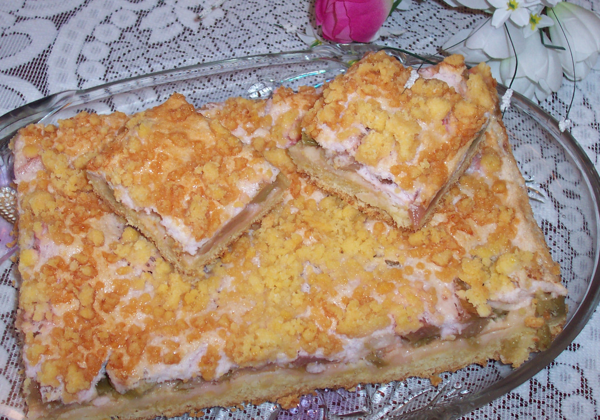 Ciasto z rabarbarem i kisielem foto