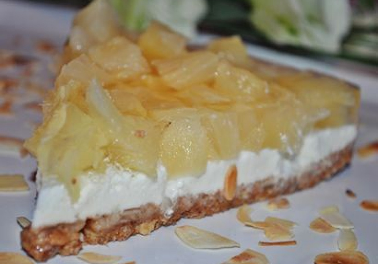 Ciasto z serem i ananasem foto