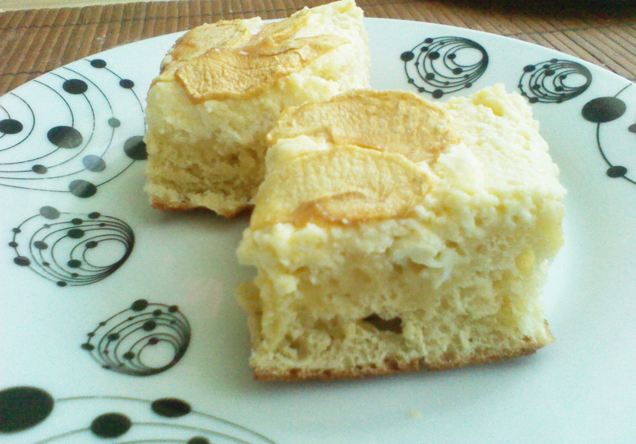 Ciasto z serem i jabłkami foto