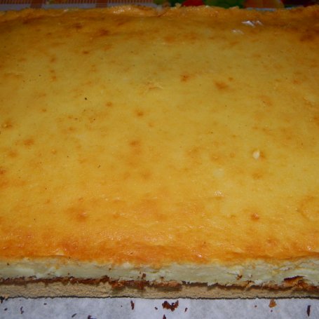 Krok 5 - Ciasto z wkładką serową i masą jajeczną foto