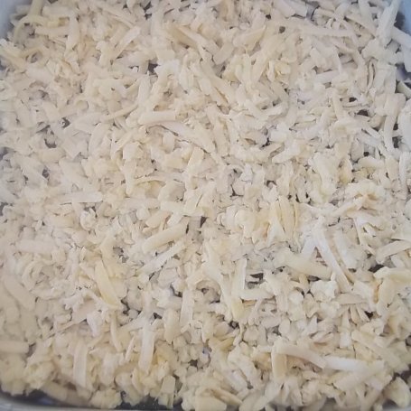 Krok 5 - Ciasto ze śliwkami i pianką budyniową foto