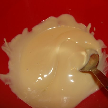 Krok 1 - Ciasto ze szpinakiem i białą czekoladą foto