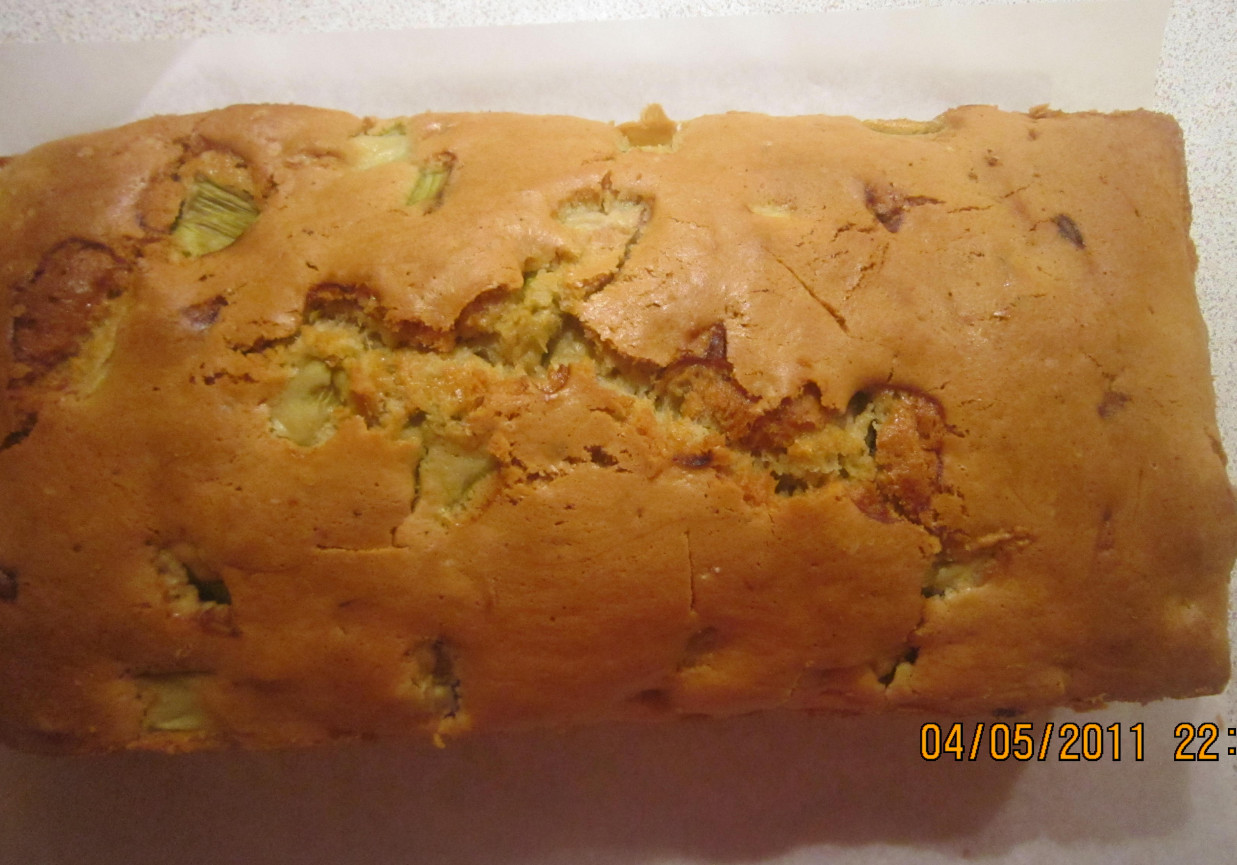 Ciasto-chlebek z rabarbarem foto