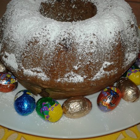 Krok 11 - Ciemna babka z kandyzowanymi owocami foto