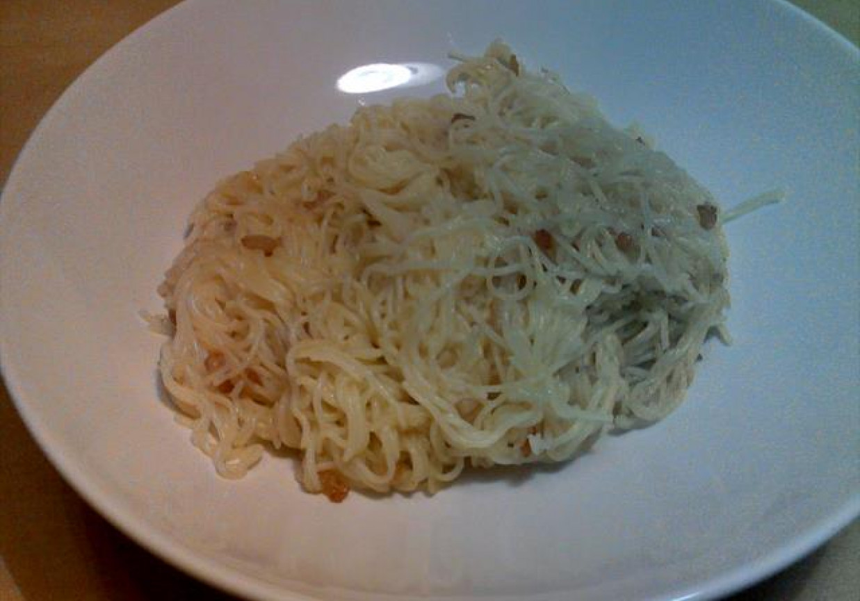 Cieniutkie spaghetti ze słoninką foto