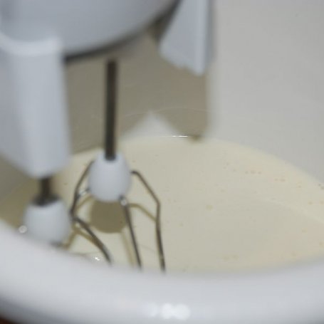 Krok 1 - Ciepłe lody z truskawkami foto