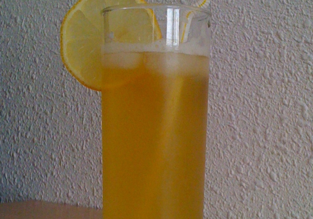 clara - orzeźwiający napój hiszpański foto