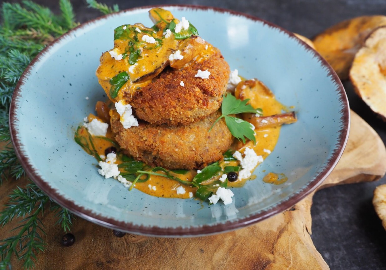 Co na obiad: Kotlety z kaszy z sosem grzybowym wg Piotra Ogińskiego foto