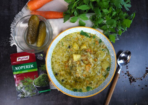 Fotografia przedstawiająca Co na obiad: Prawdziwa zupa ogórkowa wg Piotra Ogińskiego