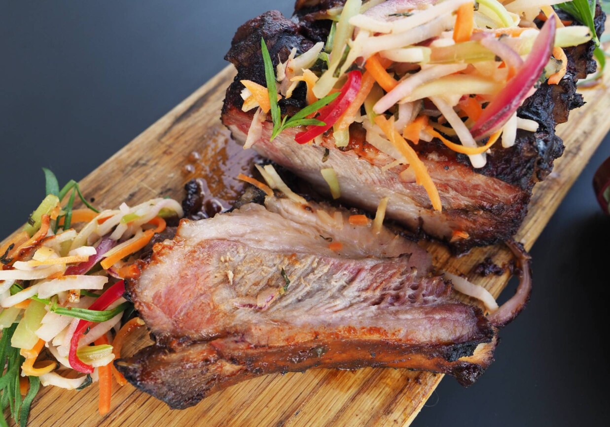 Co na obiad: Żeberka BBQ wg Piotra Ogińskiego foto