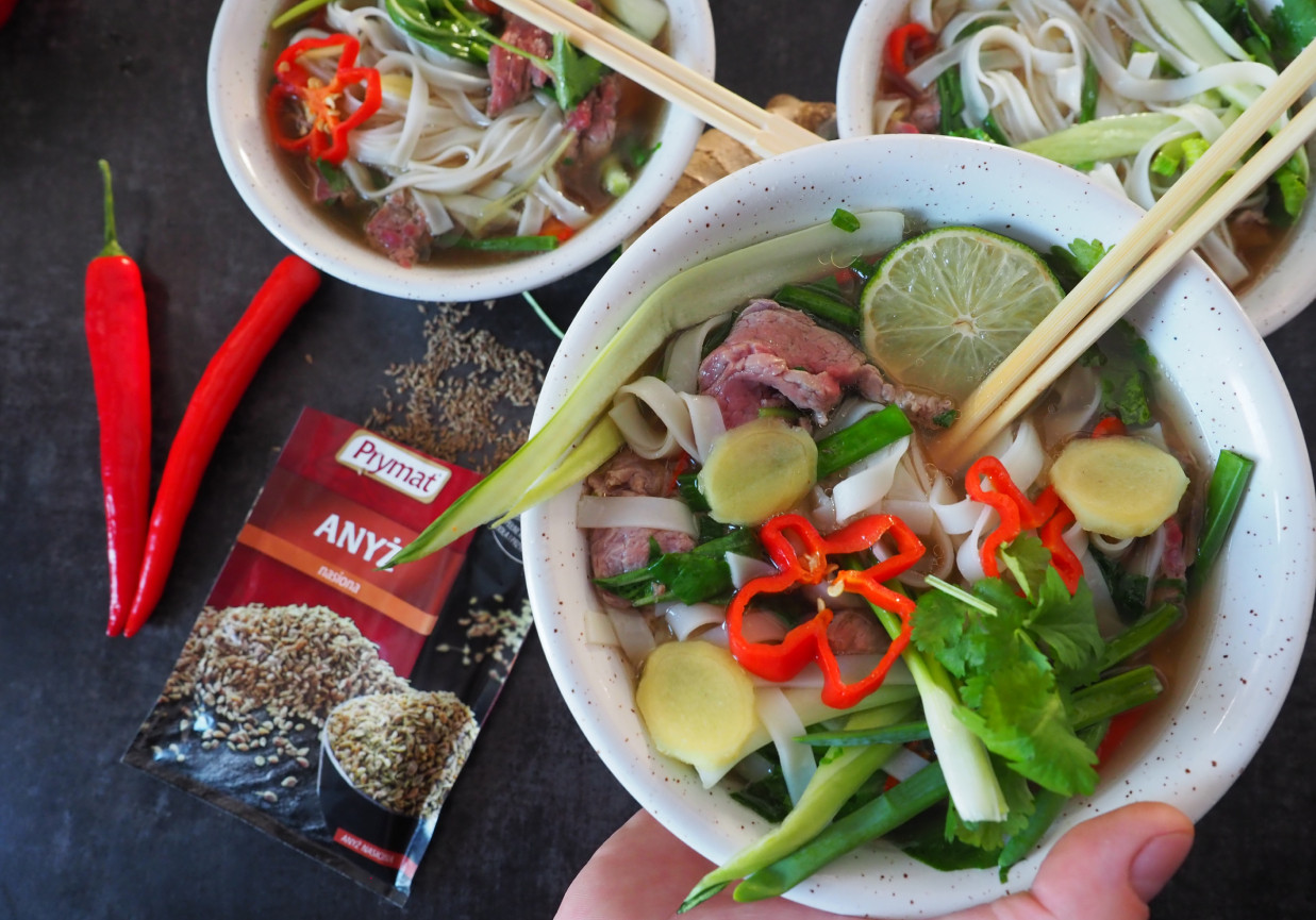 Co na obiad: Zupa pho wg Piotra Ogińskiego foto