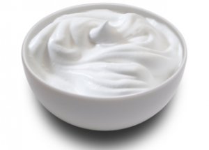 Co zrobić, aby zupa lub sos nie zwarzyły się podczas dodawania śmietany? foto