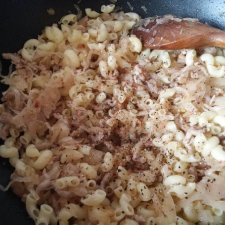 Krok 6 - Coquillette z kapustą i mięsem mielonym foto