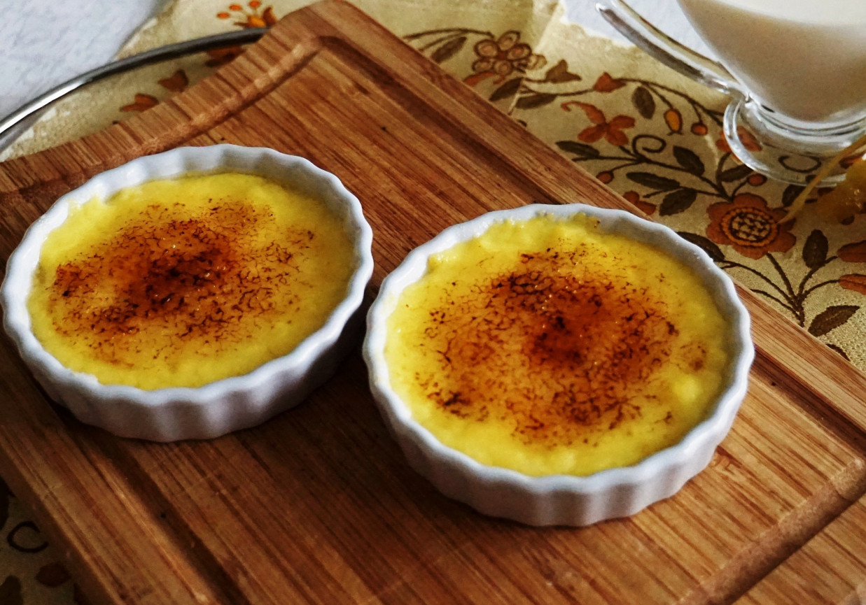 Crema catalana foto