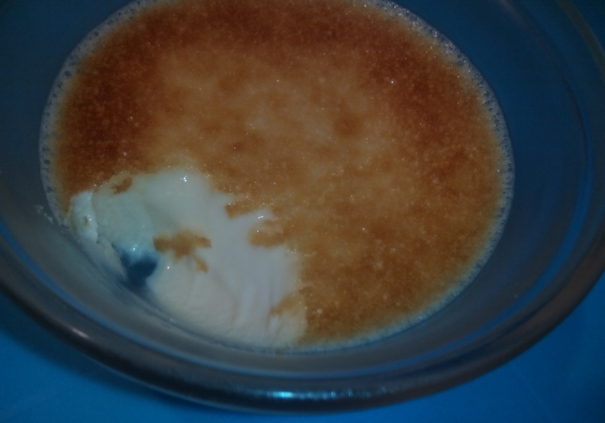 Crème brûlée bezglutenowy foto