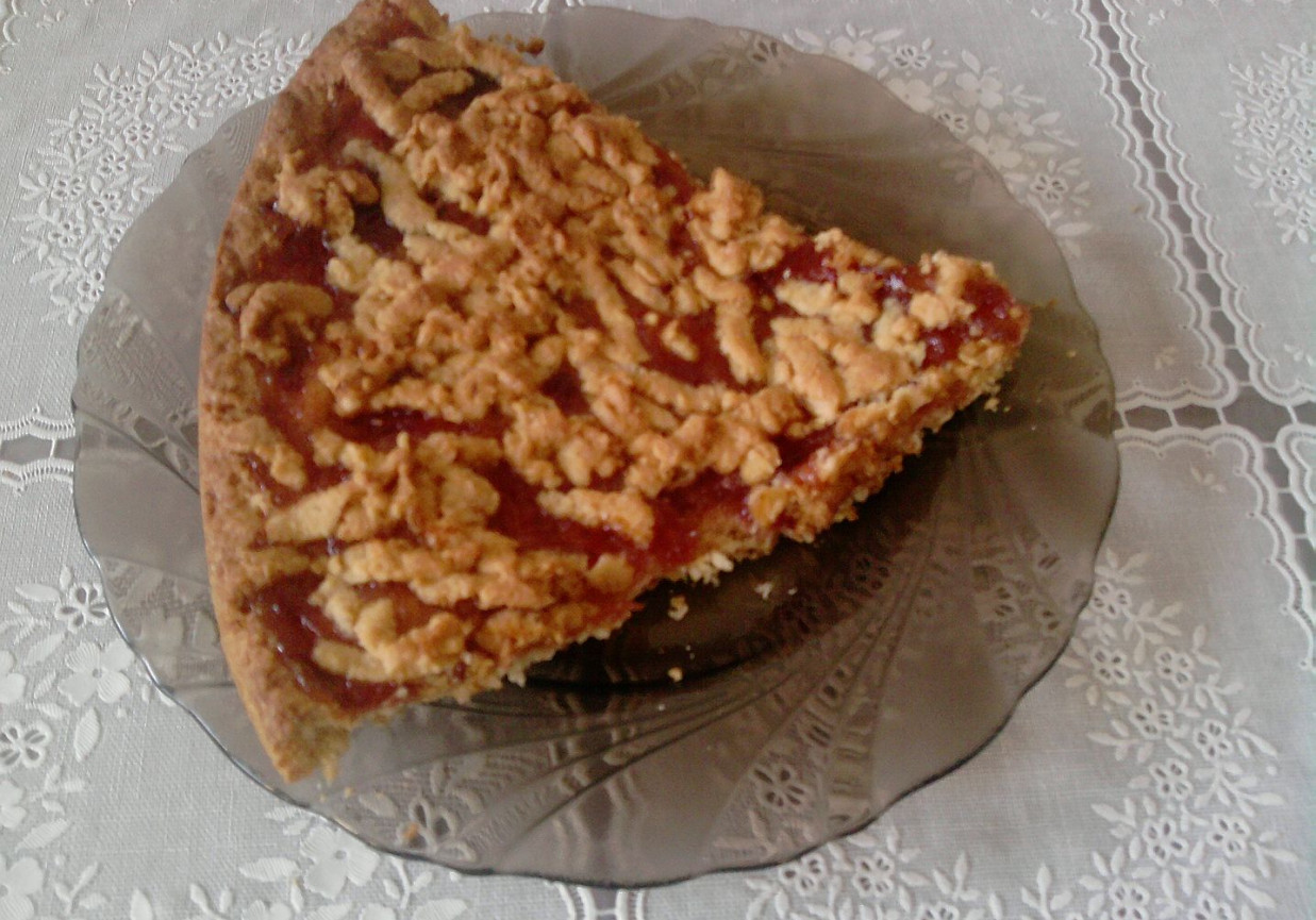 CROSTATA - ciasto kruche z dżemem truskawkowym foto