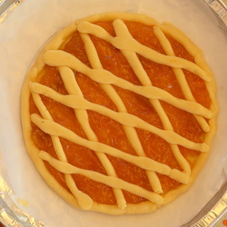 Krok 2 - Crostata z marmoladą brzoskwiniową foto