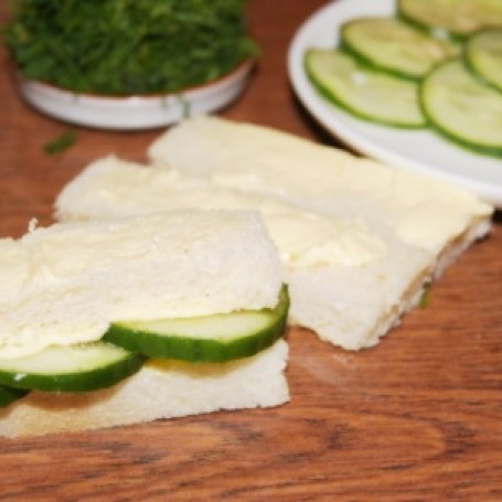 Krok 1 - Cucumber sandwiches wg Buni foto