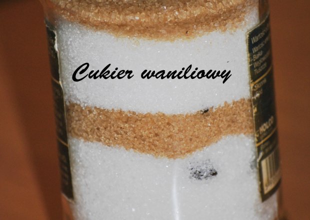 Fotografia przedstawiająca cukier waniliowy-jak zrobić samemu