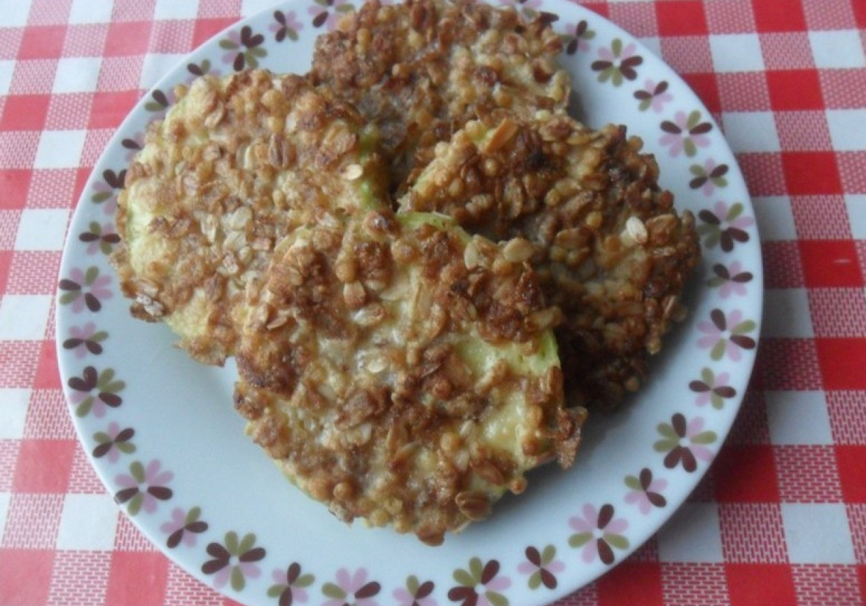 Cukinia z cynamonem w musli foto