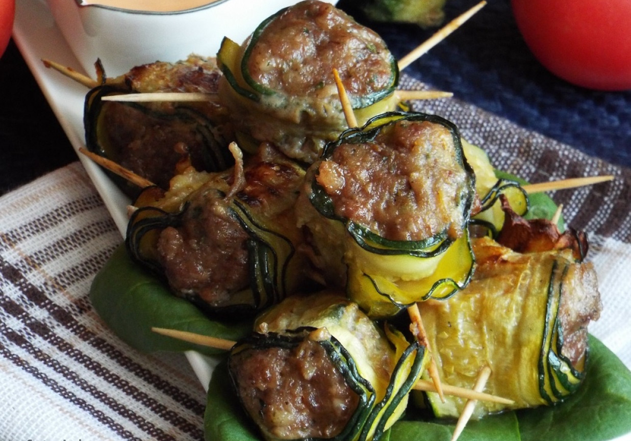Cukiniowe a'la cannelloni z mięsem foto