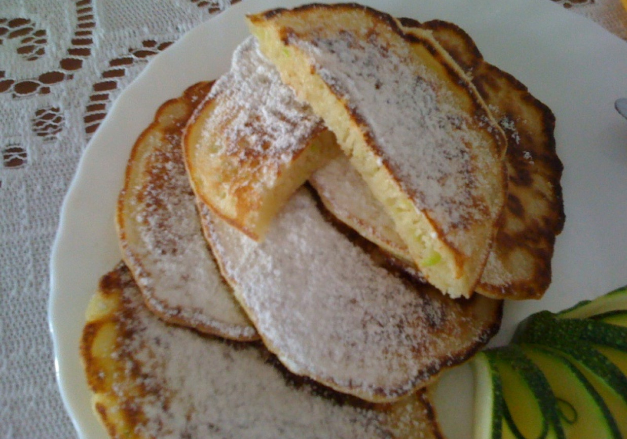 Cukiniowe pancakes foto