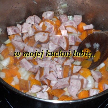 Krok 3 - cukiniowy gulasz... foto