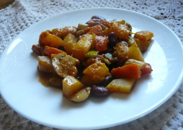 Fotografia przedstawiająca curry warzywne