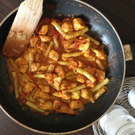 Krok 5 - curry z kurczaka z kurkami foto