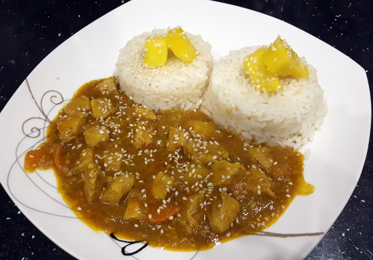Curry z kurczakiem i mango foto