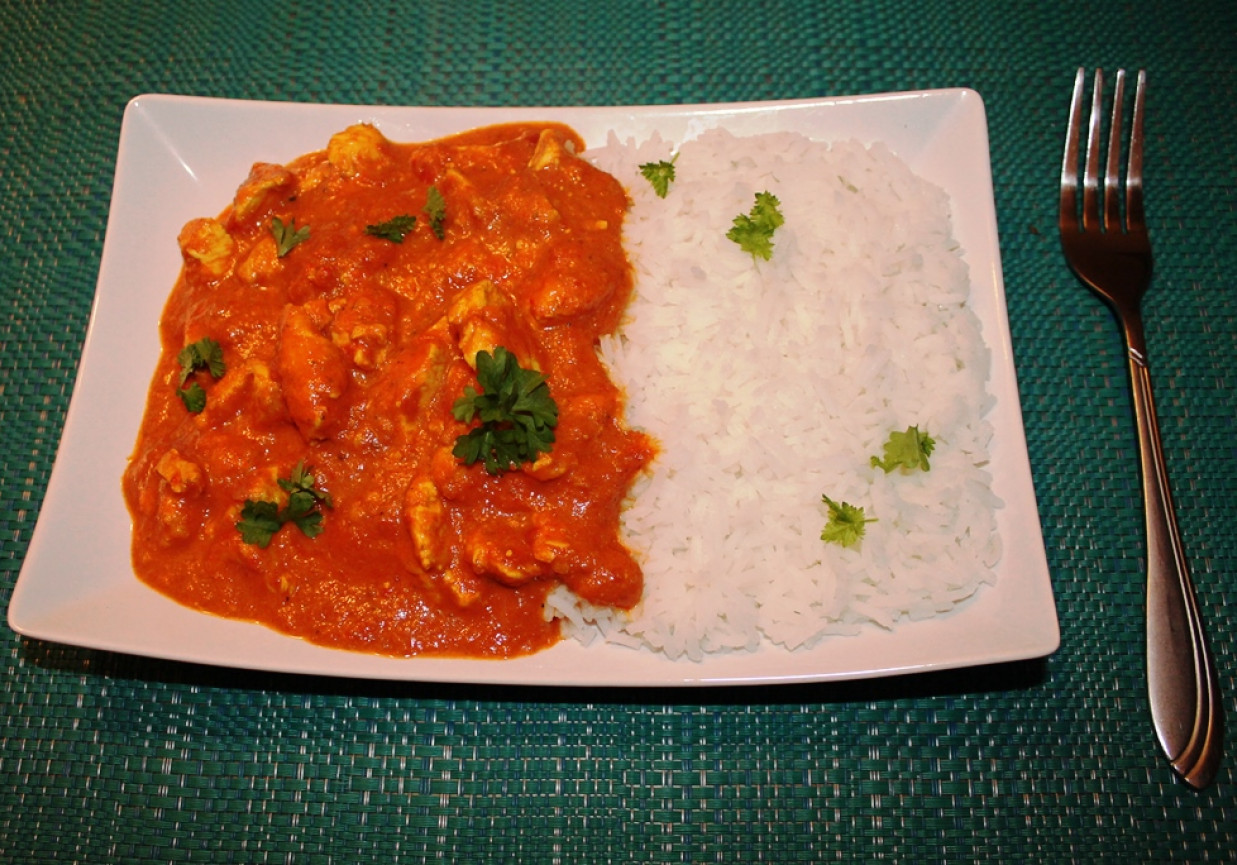 Curry z ryżem basmati foto